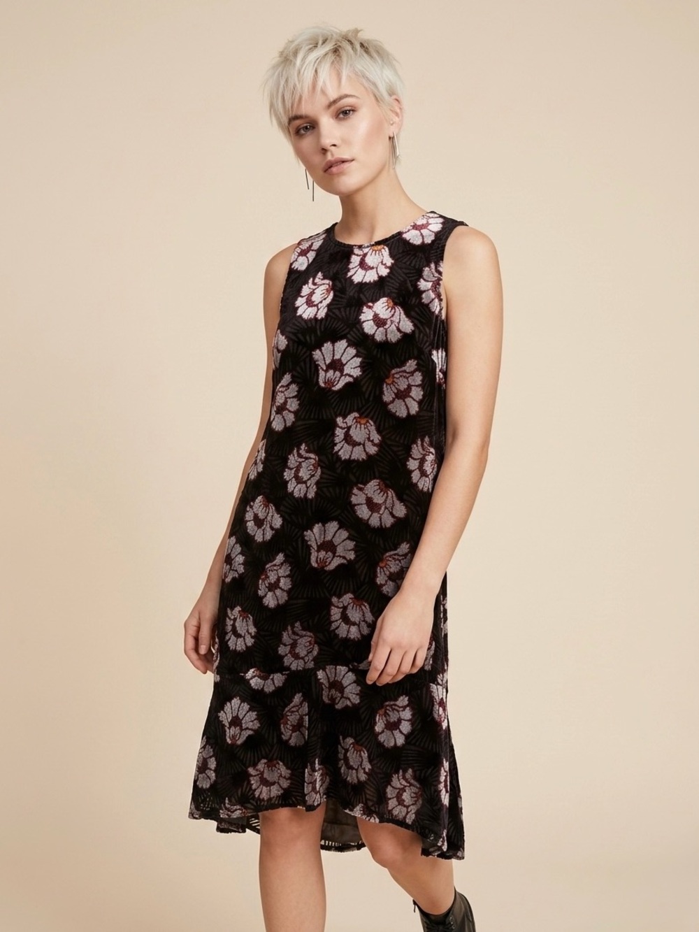 LOFT Sleeveless Iced Floral Crushed Velvet Mini Shift Dress, Size S, NWT